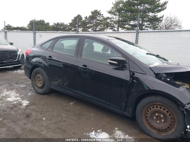 Ford FOCUS SE 2015 1FADP3F27FL332229 Image 14