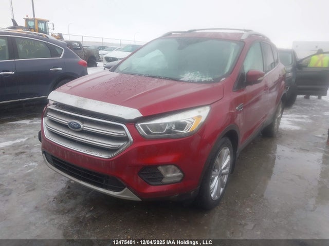 1FMCU9J97HUA66838 Ford Escape Titanium