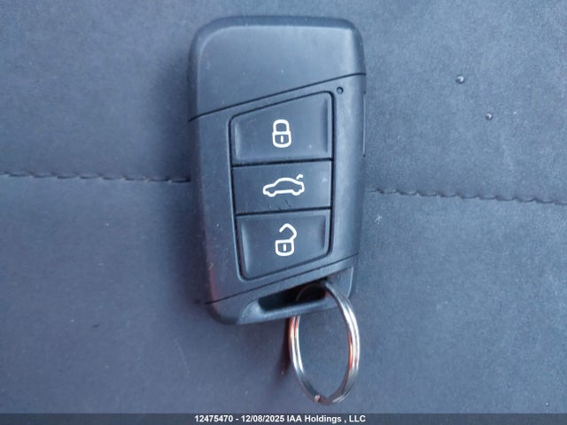 3VVLX7B27NM028030 Volkswagen Taos