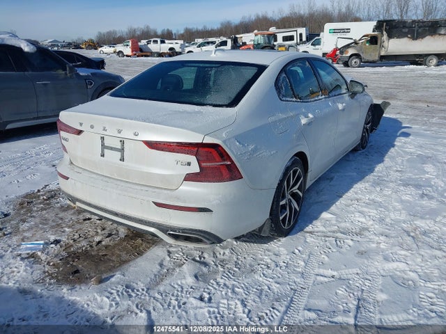7JR102TM6MG118812 Volvo S60 T5 R-design