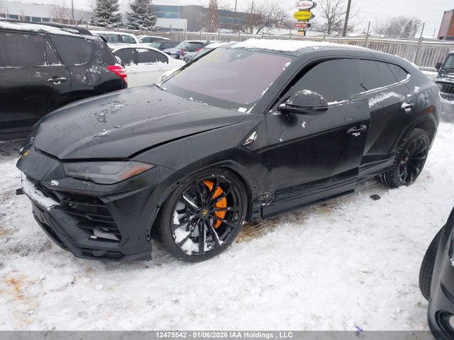ZPBCA1ZL5NLA21650 Lamborghini Urus