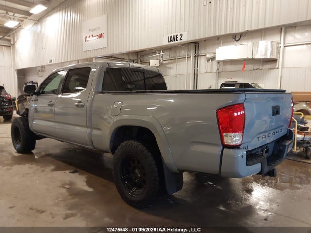 5TFDZ5BN3JX031555 Toyota Tacoma Dbl Cab/sr5/trd Sport/or