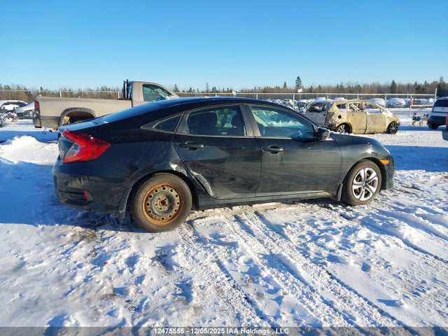 Honda Civic Lx 2017 2HGFC2F54HH033902 Image 41
