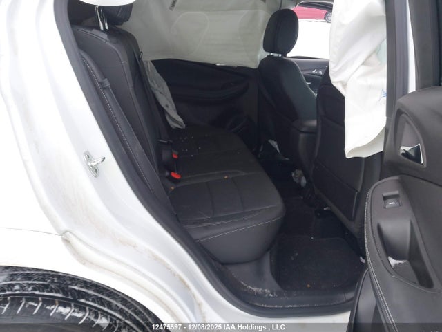 KL4AMGSLXRB122675 Buick Encore Gx Avenir Awd