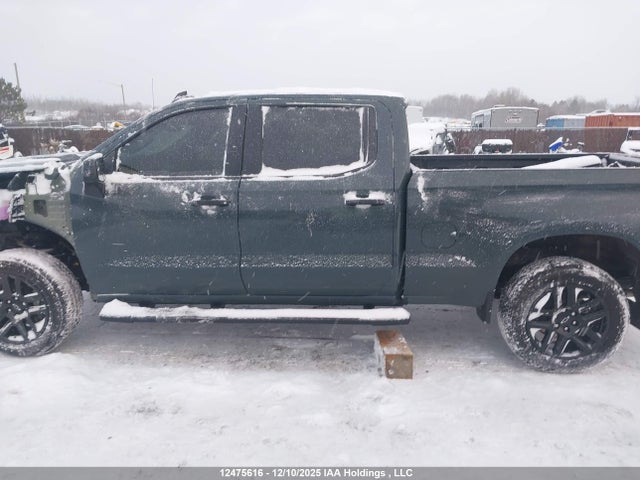 3GCUKCE8XSG183949 Chevrolet Silverado 1500 4wd Custom Trail Boss