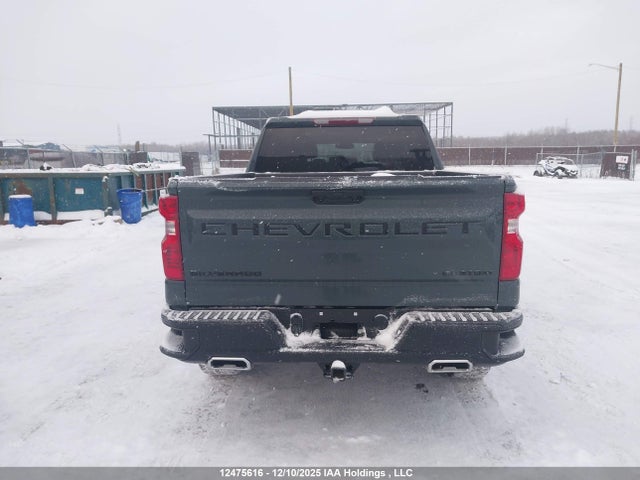 3GCUKCE8XSG183949 Chevrolet Silverado 1500 4wd Custom Trail Boss