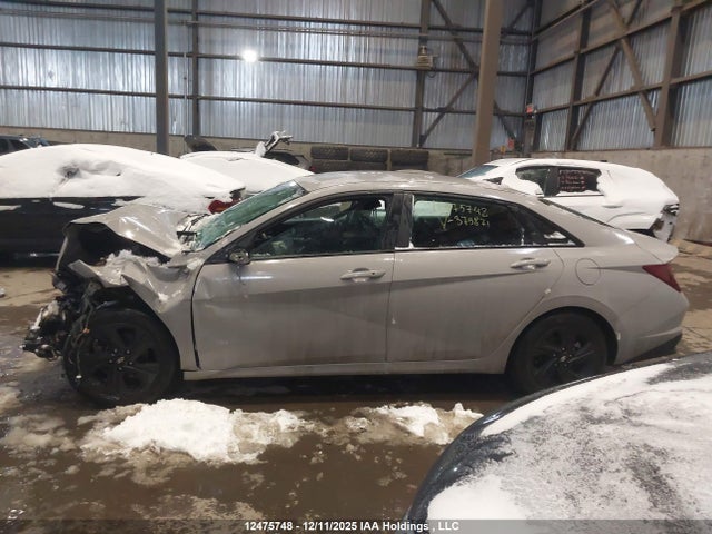 Продажа на аукционе авто 2023 Hyundai Elantra Preferred Ivt, vin: KMHLM4AG3PU379871, номер лота: 12475748