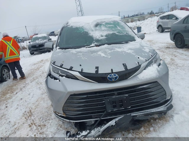 5TDGSKFC3SS204376 Toyota Sienna Limited 7-passenger