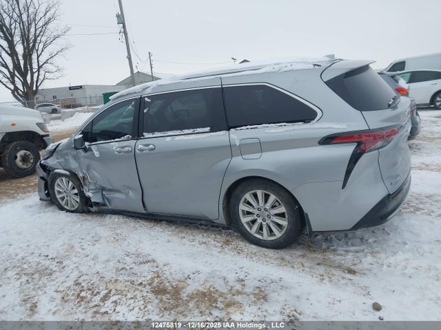 5TDGSKFC3SS204376 Toyota Sienna Limited 7-passenger