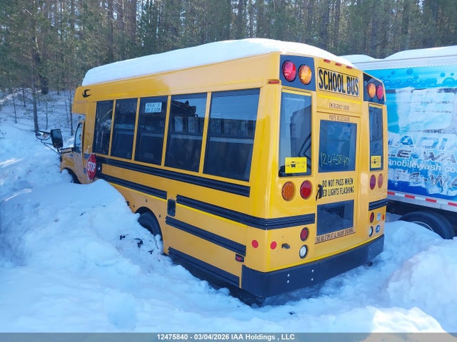 12475840 :رقم المزاد ، 1FDFE4FN3SDD27747 vin ، 2025 Ford E-450 Cutaway مزاد بيع