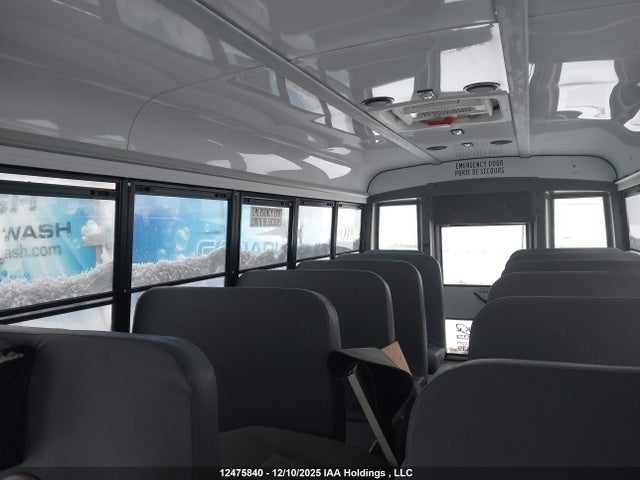 12475840 :رقم المزاد ، 1FDFE4FN3SDD27747 vin ، 2025 Ford E-450 Cutaway مزاد بيع