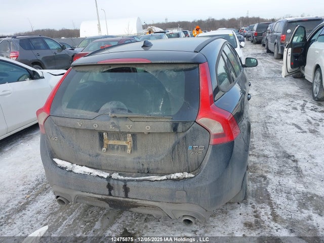 Volvo V60 T5 Dynamic 2018 YV140MSL5J2381666 Image 17