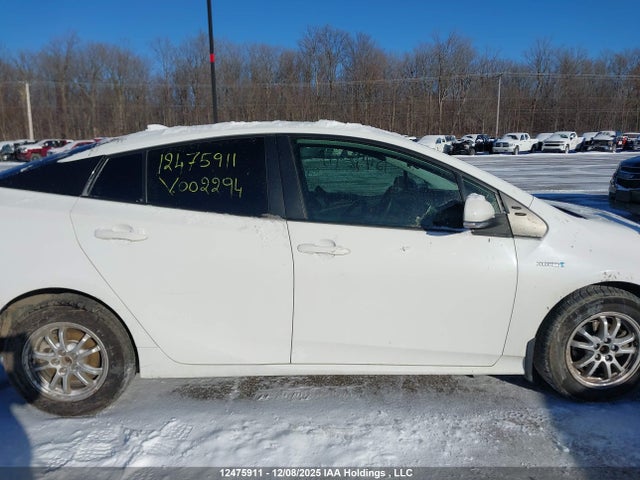 JTDL9RFU3K3002294 Toyota Prius