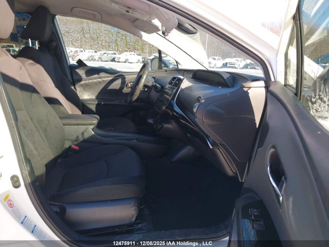 JTDL9RFU3K3002294 Toyota Prius