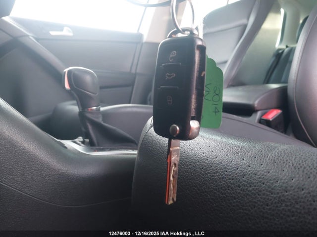 12476003 :رقم المزاد ، WVGJV3AX8EW517663 vin ، 2014 Volkswagen Tiguan Comfortline/highline/trendline مزاد بيع