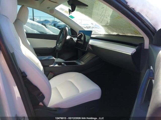7SAYGDEF4NF506056 Tesla Model Y