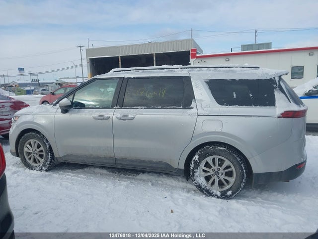 KNDNB5H36N6062860 KIA Carnival Lx/lx+