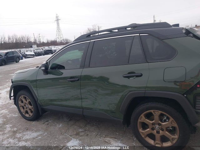 2T3RWRFVXSW291859 Toyota Rav4 Xle/woodland Edition