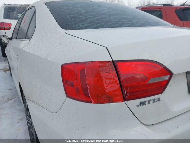 12476025 :رقم المزاد ، 3VWLL7AJ5DM424682 vin ، 2013 Volkswagen Jetta Tdi مزاد بيع