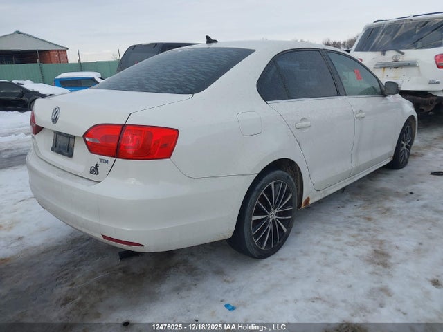 12476025 :رقم المزاد ، 3VWLL7AJ5DM424682 vin ، 2013 Volkswagen Jetta Tdi مزاد بيع