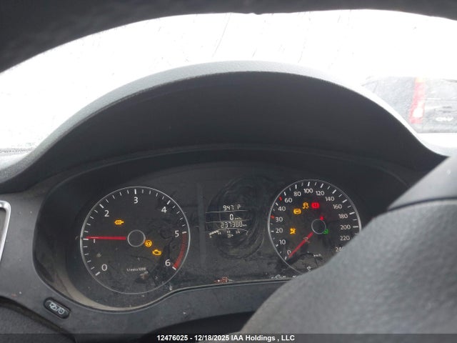 12476025 :رقم المزاد ، 3VWLL7AJ5DM424682 vin ، 2013 Volkswagen Jetta Tdi مزاد بيع