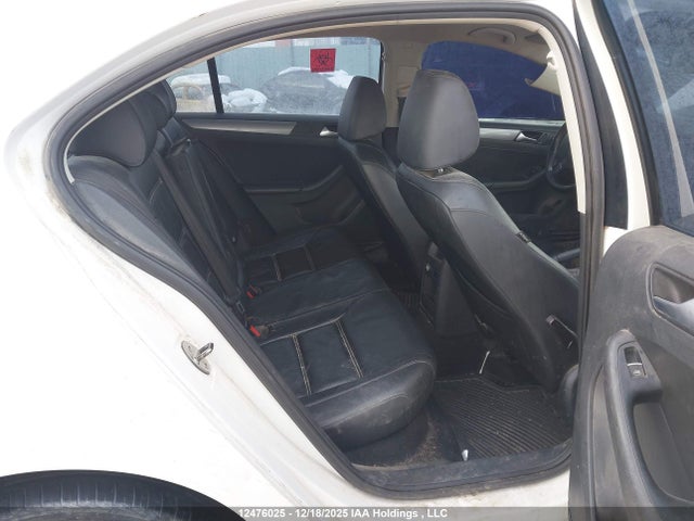 12476025 :رقم المزاد ، 3VWLL7AJ5DM424682 vin ، 2013 Volkswagen Jetta Tdi مزاد بيع