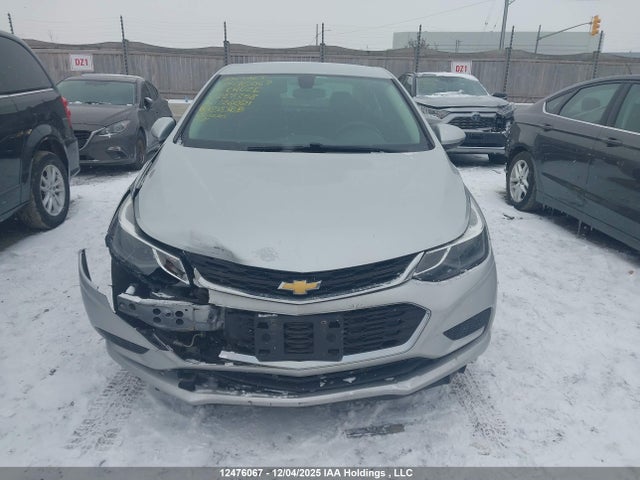 12476067 :رقم المزاد ، 1G1BE5SMXH7227358 vin ، 2017 Chevrolet Cruze مزاد بيع