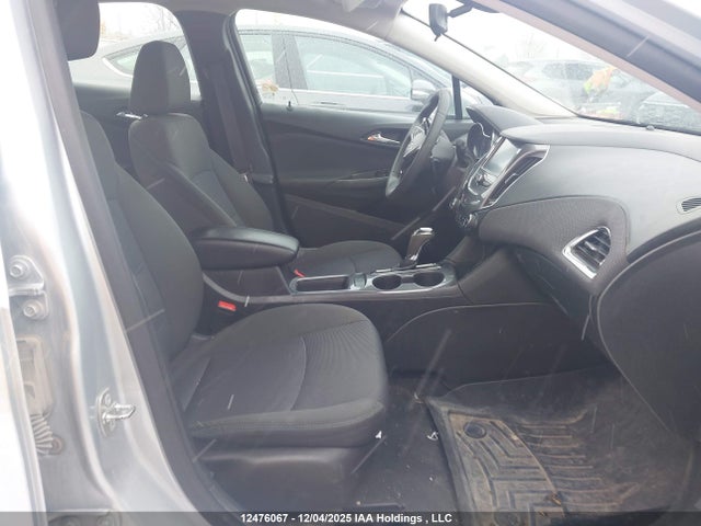 12476067 :رقم المزاد ، 1G1BE5SMXH7227358 vin ، 2017 Chevrolet Cruze مزاد بيع