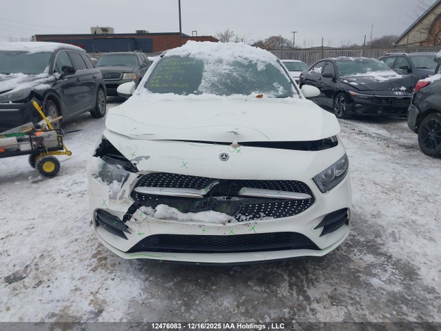 WDD3G4FBXKW001140 Mercedes-Benz A 220 4matic