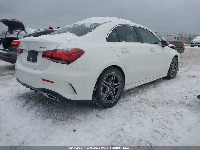 WDD3G4FBXKW001140 Mercedes-Benz A 220 4matic