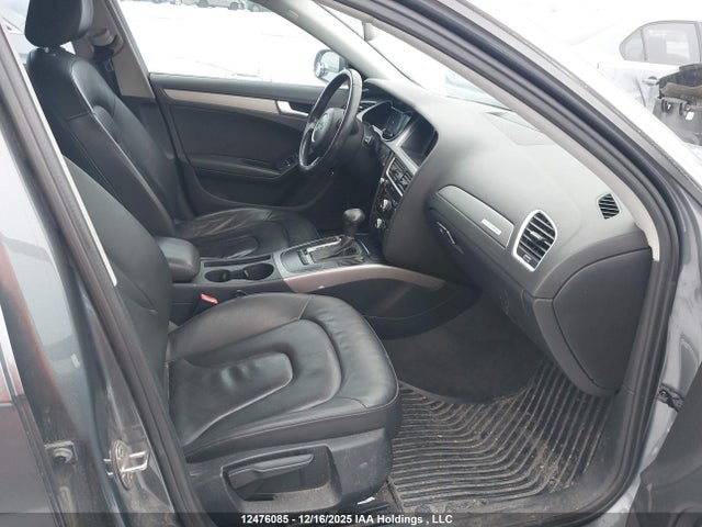 WAUBFCFL8EN043826 Audi A4 PREMIUM