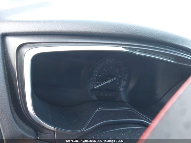 3FA6P0RU2KR191246 Ford Fusion