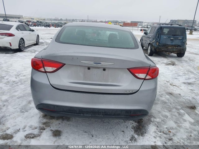 1C3CCCFB2FN721595 Chrysler 200 LX