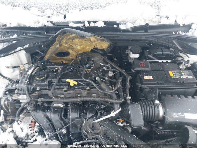 KMHH35LE6LU139069 Hyundai Elantra Gt Preferred Auto
