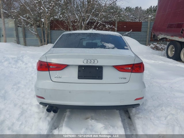 12476303 :رقم المزاد ، WAUCCRFF6F1018409 vin ، 2015 Audi A3 Premium Plus مزاد بيع