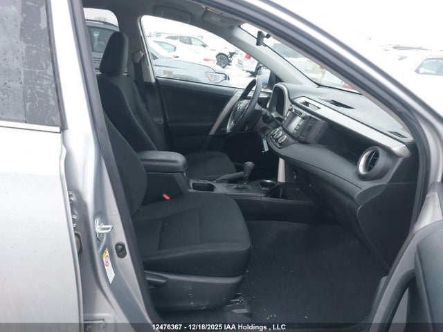 12476367 :رقم المزاد ، 2T3ZFREV6JW422897 vin ، 2018 Toyota Rav4 Le مزاد بيع