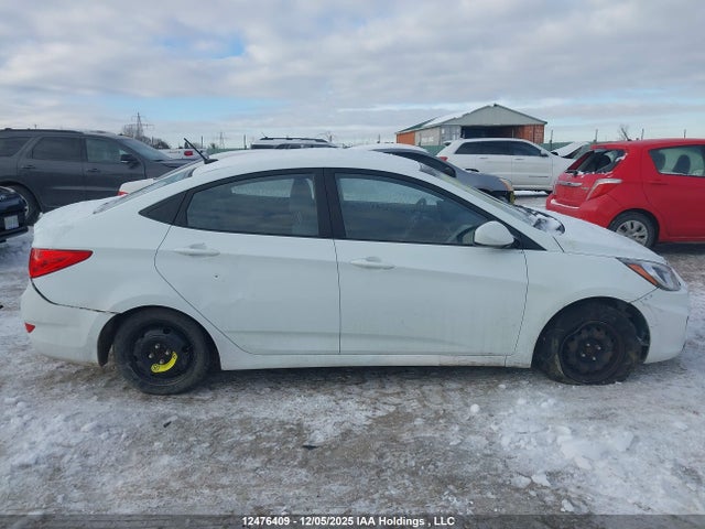 12476409 :رقم المزاد ، KMHCT4AE7DU349639 vin ، 2013 Hyundai Accent Gl مزاد بيع