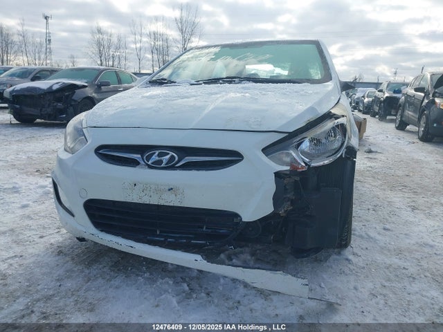 12476409 :رقم المزاد ، KMHCT4AE7DU349639 vin ، 2013 Hyundai Accent Gl مزاد بيع