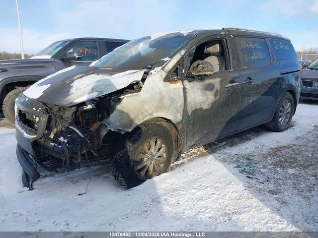 KIA Sedona 2019 KNDMB5C11K6463732 Image 2