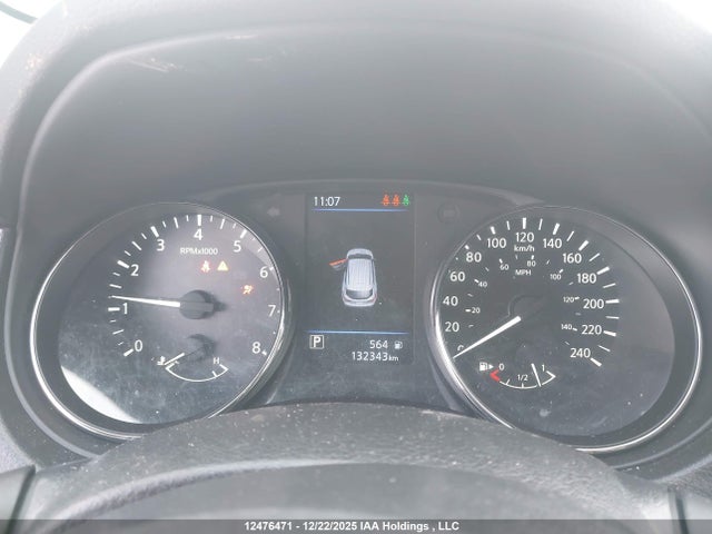 JN1BJ1AWXMW445124 Nissan Qashqai S
