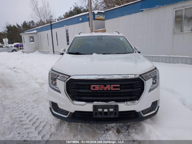 3GKALTEV9NL219913 GMC Terrain Sle