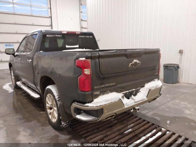 1GCUYGED6NZ218221 Chevrolet Silverado Ltd K1500 Ltz