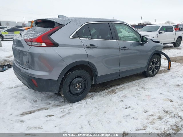 JA4ATUAA8NZ613474 Mitsubishi Eclipse Cross Es