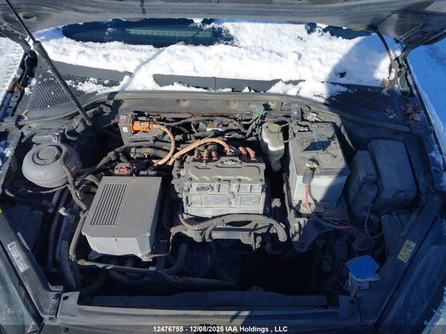 WVWPR7AU0JW907831 Volkswagen E-Golf