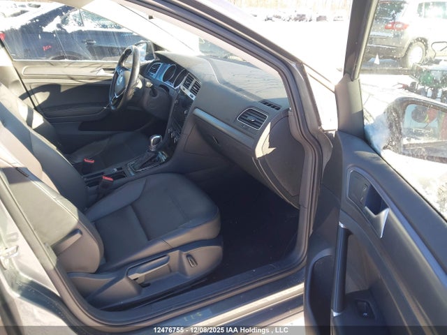 WVWPR7AU0JW907831 Volkswagen E-Golf
