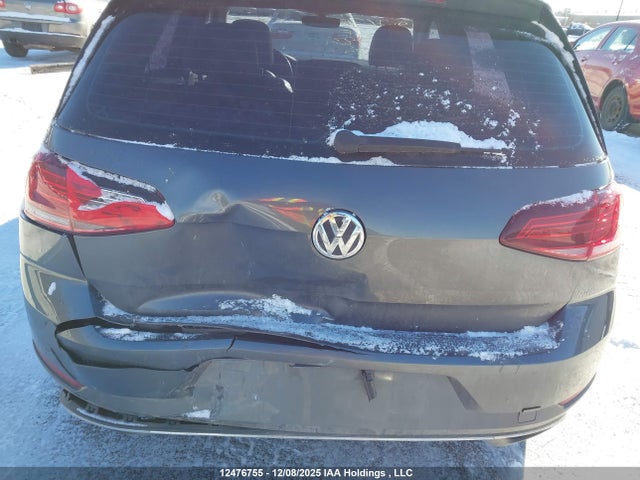 WVWPR7AU0JW907831 Volkswagen E-Golf