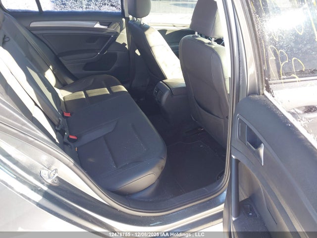 WVWPR7AU0JW907831 Volkswagen E-Golf