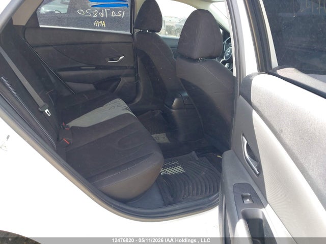 KMHLM4AG6MU114230 Hyundai Elantra Preferred Ivt