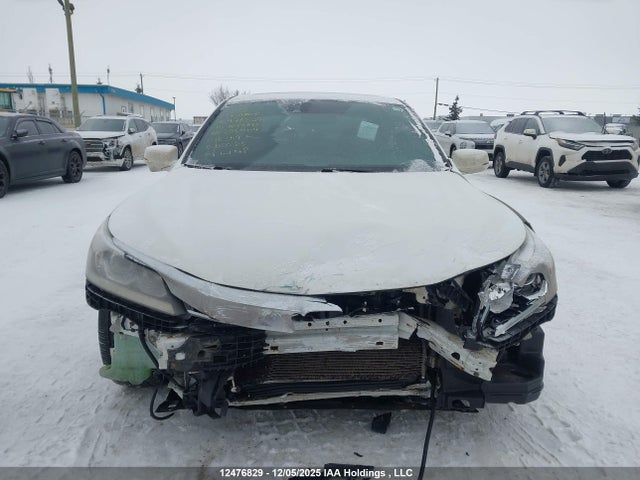 1HGCR2F6XGA805004 Honda Accord Sport