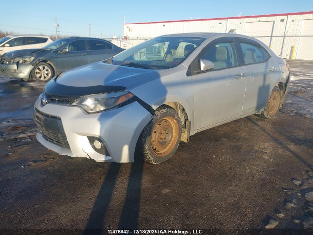 2T1BURHE4GC727806 Toyota COROLLA LE